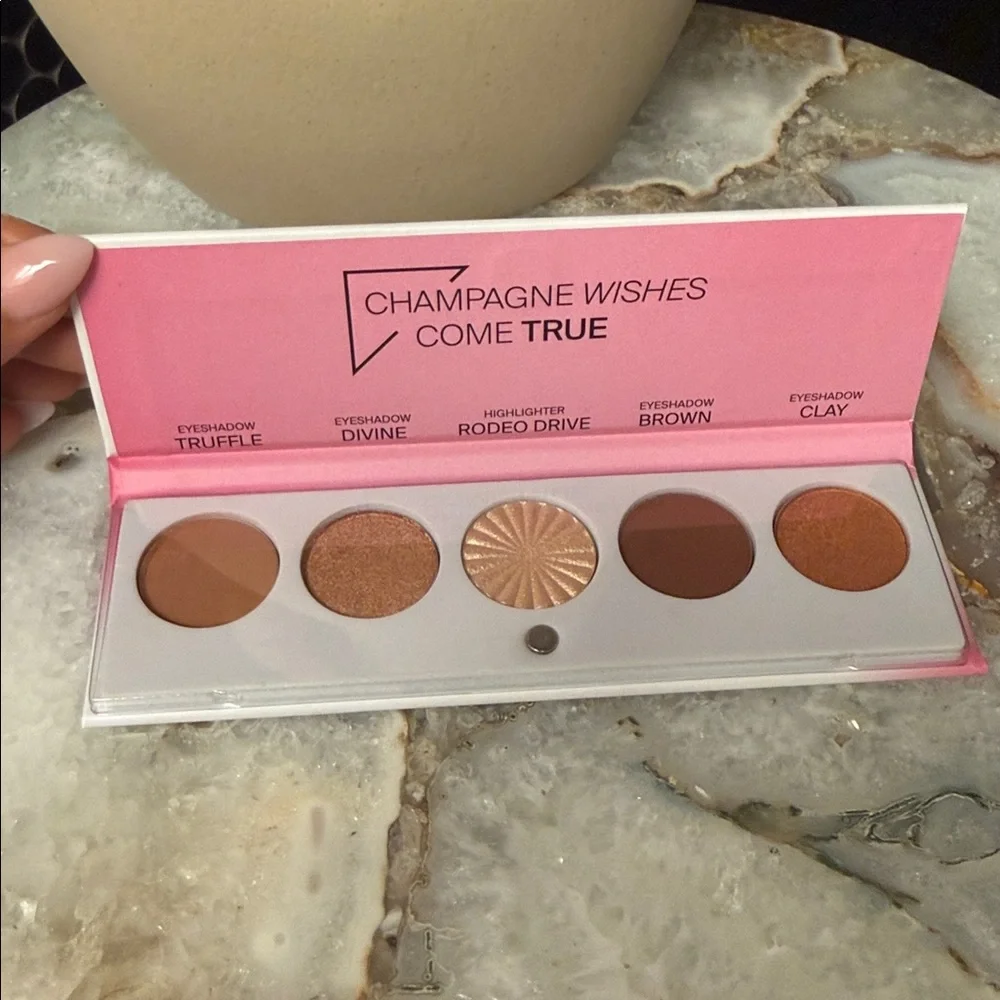 OFRA SIGNATURE PALETTE LUXE - New!!!